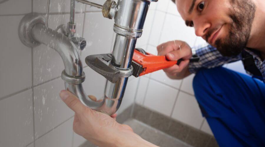 Professional same day plumber services in Saint Charles, IA